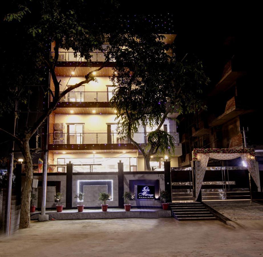 Hotel La Mirage Нойда Экстерьер фото